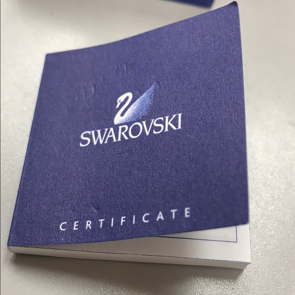 Swarovski Ring - Picture 2 of 6